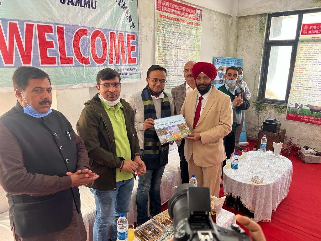 Animal Husbandry Department Jammu inaugurates maiden Pashu-Mandi