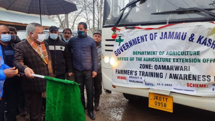 Advisor Farooq Khan-22-1