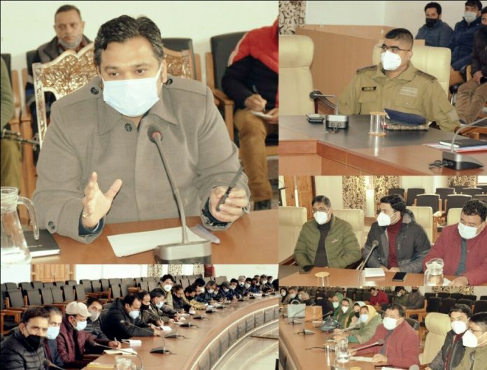 DC Anantnag holds meeting regarding reopening of educational institutions