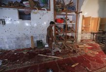 Shia mosque attack in Pakistan; death toll rises to 62