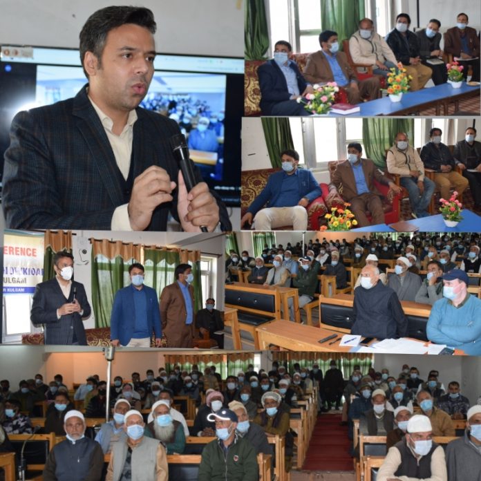 DC Kulgam-Revenue conference for Lamberdars, Chowkidars at Kulgam-17