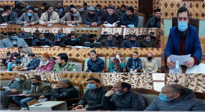 DC Kupwara reviews arrangements for conduct of written test of AA Finance