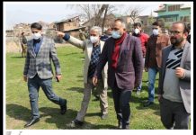 Div com inspects historic City water bodies; oversees pace of restoration works