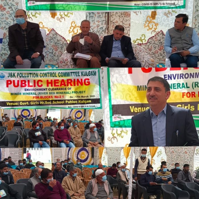 Public hearing on extraction of Minor Minerals for Block-21 held at Kulgam-17