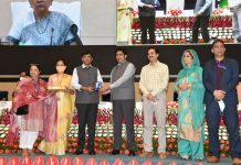 On World Tuberculosis Day 3 Kashmir districts receive gold medals