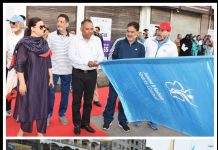Cycling carries huge socio-economic & environmental message: Div Com Kashmir