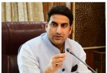 DC Srinagar holds meeting to resolve impediments in installation of Smart Meters in the city