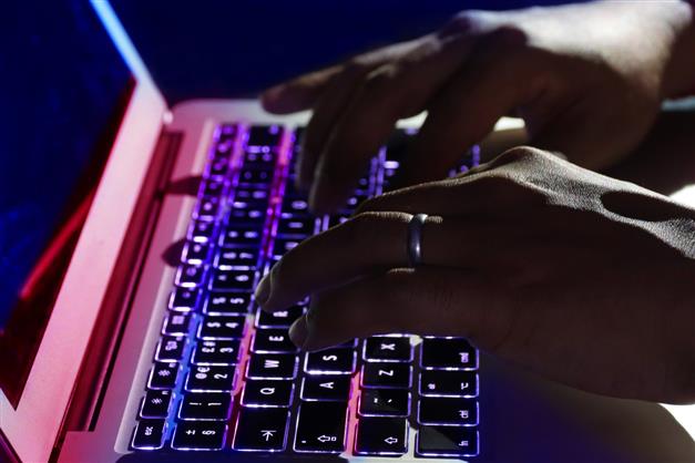 2022_8$largeimg_1118613366