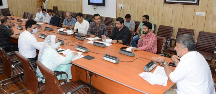 Dr Samoon reviews progress on implementation of PwC report-3