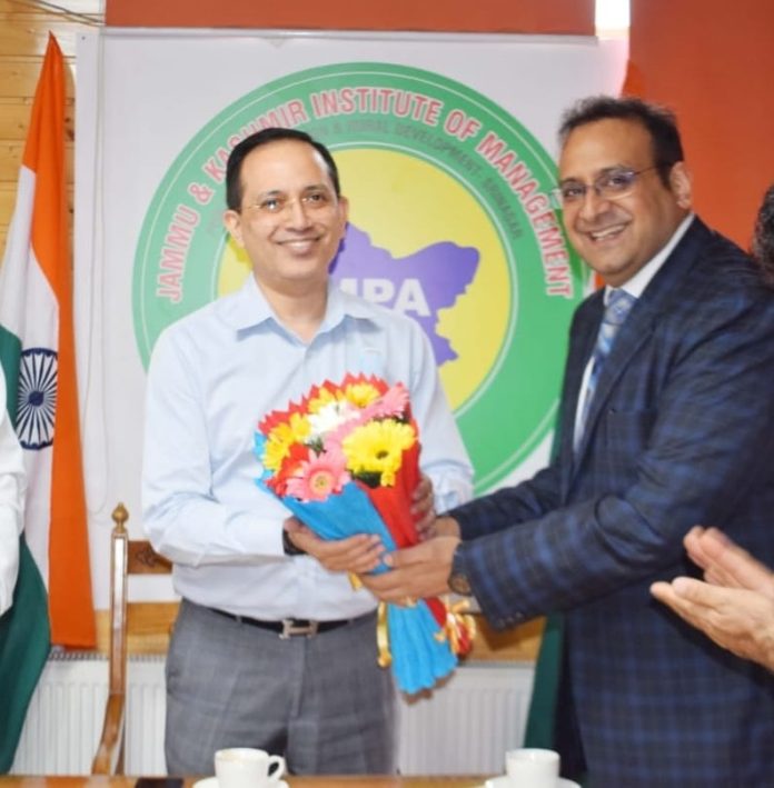 Bipul Pathak takes over as DG, J&K IMPARD-5