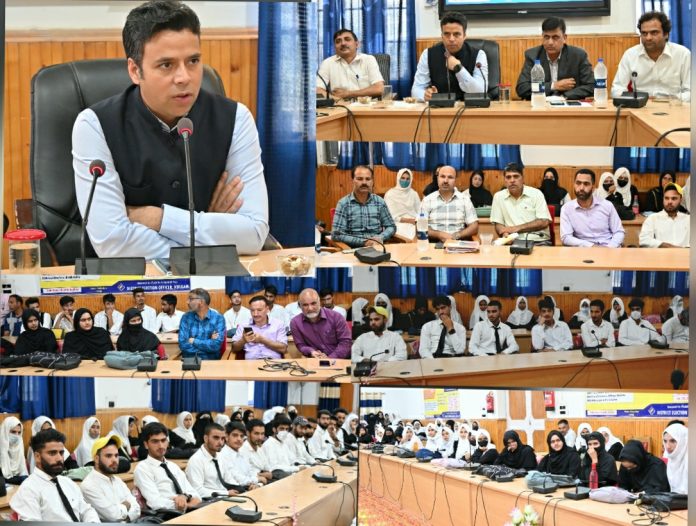 DC Kulgam presides over SVEEP awareness programme -15