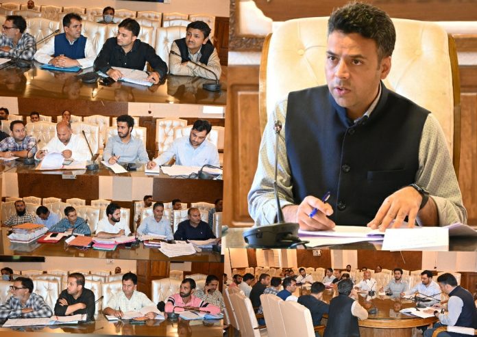 DC Kulgam reviews functioning of MCs-20