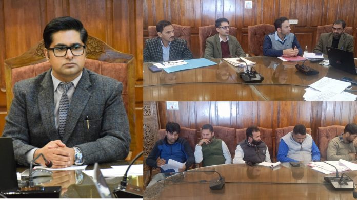 DC Bandipora chairs Revenue meeting