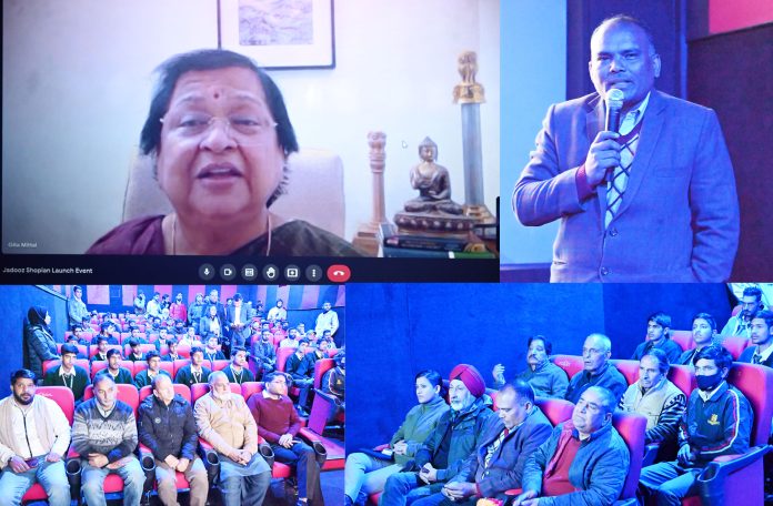 Div Com Kashmir inaugurates Kids festival at Town Hall Shopian-20