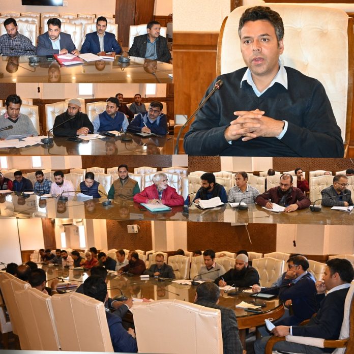 Ensure achievements of deliverables, DC to officers, reviews preparations for B2V4 programme