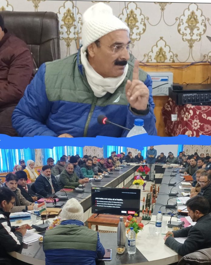 Director Agriculture Kashmir reviews functioning of department in district Anantnag