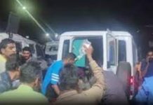 3 non-locals hurt as ultras open fire at Shopian village