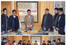 Martyr’s Day: Div Com Kashmir pays tribute to Father of Nation & martyrs