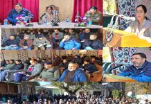DDC Kupwara chairs Block Diwas at Tangdhar, reviews winter preparedness
