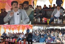 MLA Sonawari along with DC Bandipora holds Mega Public Darbar at Nowgam, Sumbal