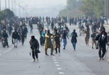 6 security men killed in violence as Imran supporters storm capital