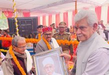 LG pays tribute to Vajpayee, Madan Mohan Malaviya on their birth anniversary