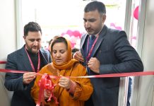 Sakeena Itoo inaugurates new Axis Bank branch in Kulgam