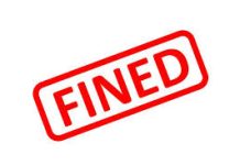 LMD Anantnag slaps fine of Rs 50,000 on Petrol Pump for deficit fuel delivery