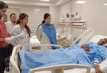 DC visits AIIMS, District Hospital to inquire about injured tourists