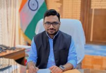 Shrikant Balasaheb Suse assumes charge as DC Kupwara