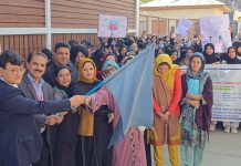 DC Baramulla Flags off Rally under Tobacco Free Youth Campaign 3.0