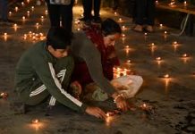 Festive glow returns to markets as Diwali shopping picks-up