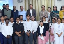 Director Agriculture Jammu inaugurates 5-Day internship programme for school students
