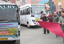 DC Kulgam flags off farmers for Exposure visit to CSKHPKV under HADP