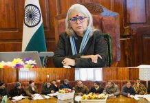 DC Bandipora reviews progress of HADP implementation
