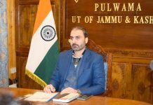 DC Pulwama reviews NRLM performance in district
