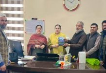Khah Writers’ delegation submits memorandum to Secretary JKAACL