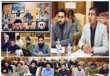 Departure of Hajj Pilgrims: Div Com Kashmir reviews preparations